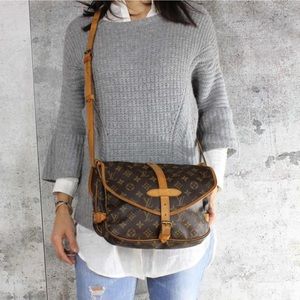 Louis  Vuitton saumur 3o Crossbody Bag
